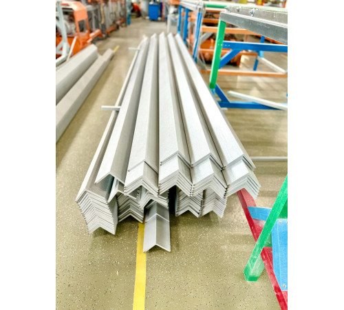 Уголок композитный стеклопластиковый 40x40x4 купить в Гомеле  